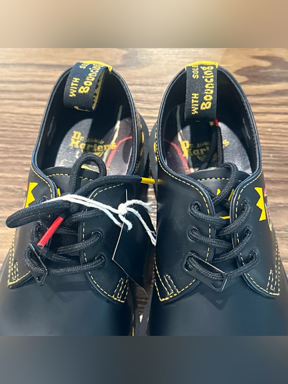 Men’s Size 5 / Womens Size 6 Dr. Martens Jean-Michael Basquiat 1461 Derby Oxford - Picture 7 of 10